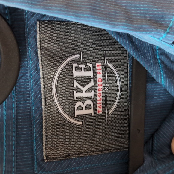 Long Sleeve Button Up - Picture 2 of 3